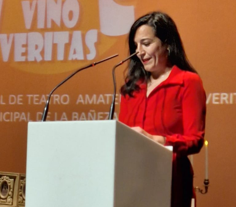 In Vino Veritas 9Teatroa Municipal La Bañeza in-vino-veritas-2025_0009_PHOTO-2025-05-26-12-11-18